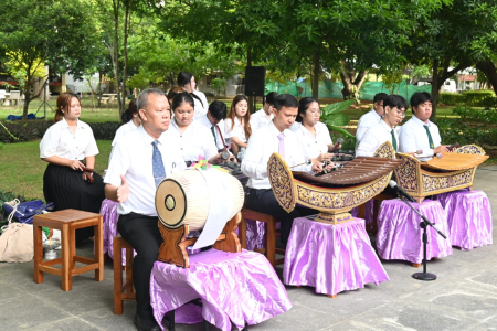 DSC 4703 Medium