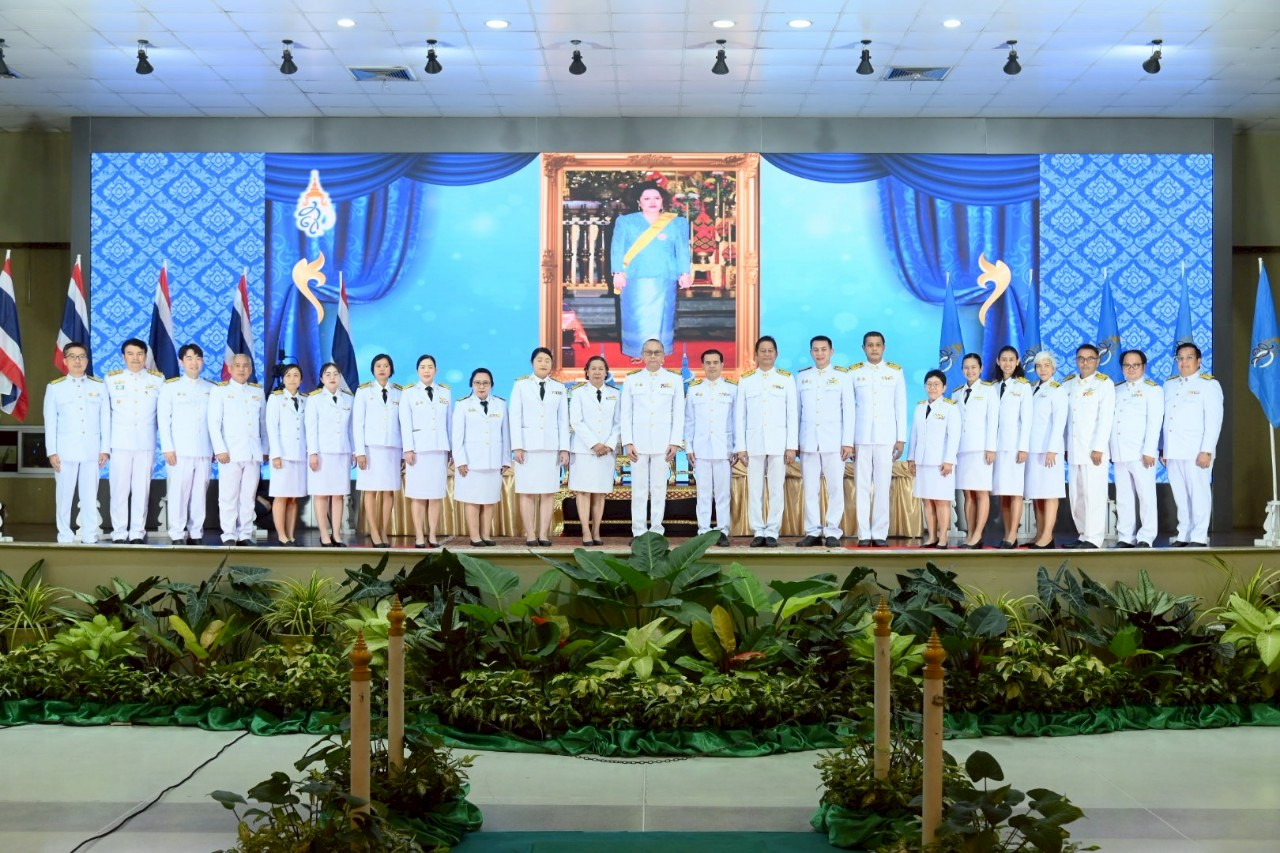 มหาวิทยาลัยเกษตรศาสตร์ กพส. จัดพิธีถวายพระพรชัยมงคลเนื่องในโอกาสวันเฉลิมพระชนมพรรษาสมเด็จพระนางเจ้าสิริกิติ์ พระบรมราชินีนาถ พระบรมราชชนนีพันปีหลวง 