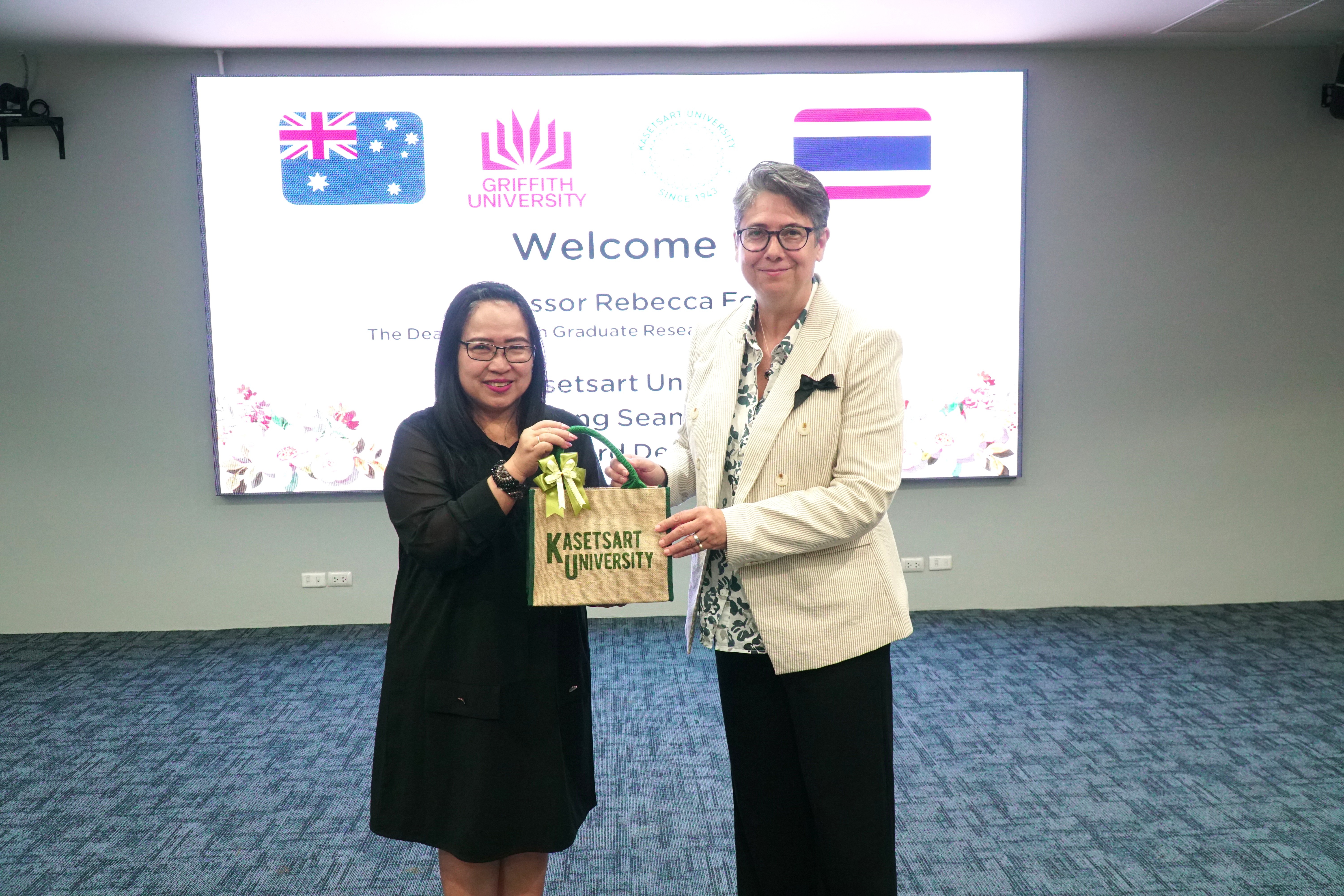 ม.เกษตร กำแพงแสน ให้การต้อนรับ Dean Griffith Graduate Research School (GGRS) ประเทศออสเตรเลีย 