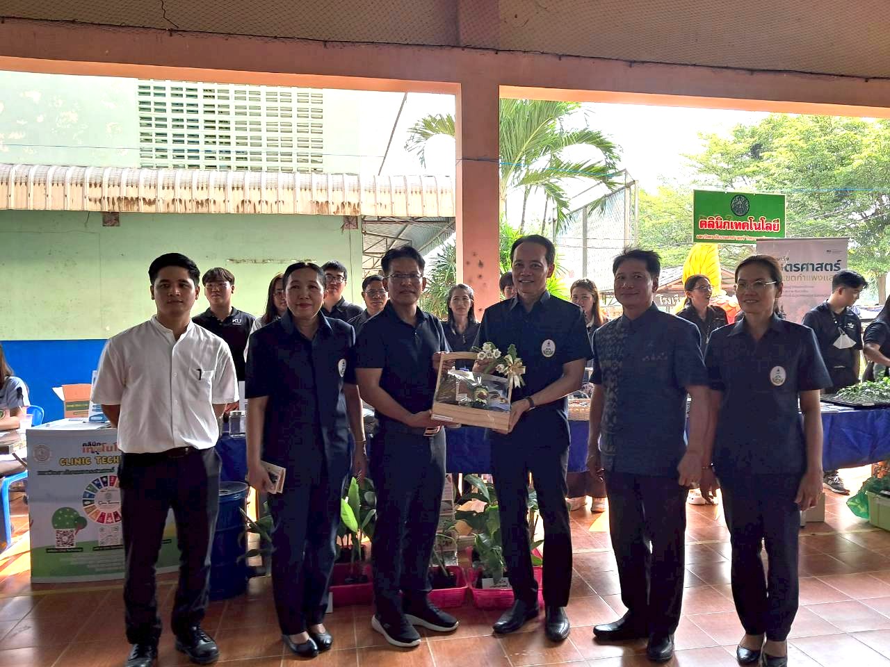 LINE ALBUM อบต.วดสำโรง 260220 4