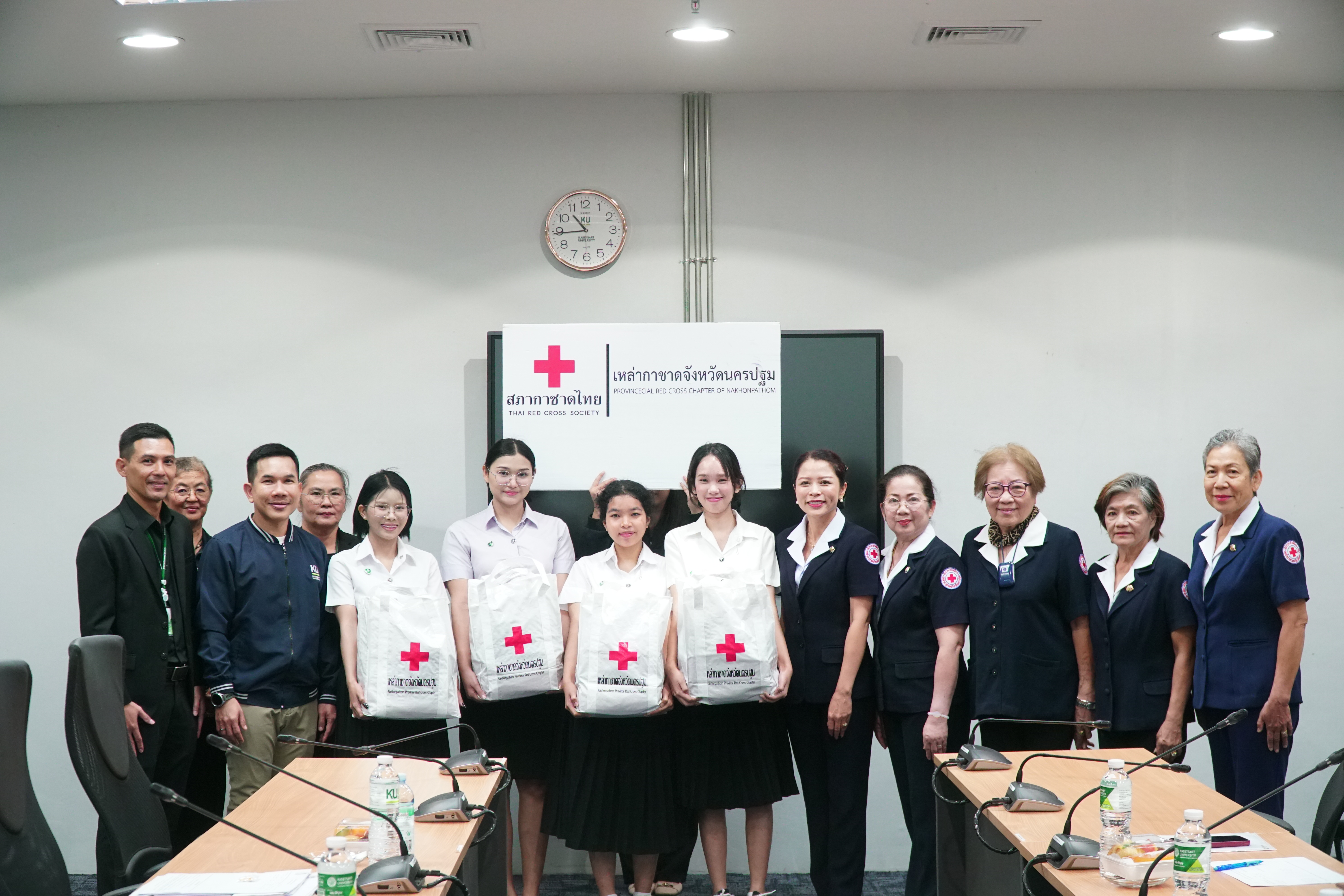 ม.เกษตร กำแพงแสน ให้การต้อนรับคณะตรวจเยี่ยมนักศึกษาที่อยู่ในโครงการในพระราชานุเคราะห์ สมเด็จพระกนิษฐาธิราชเจ้า กรมสมเด็จพระเทพรัตนราชสุดาฯ  ประจำปีการศึกษา 2568